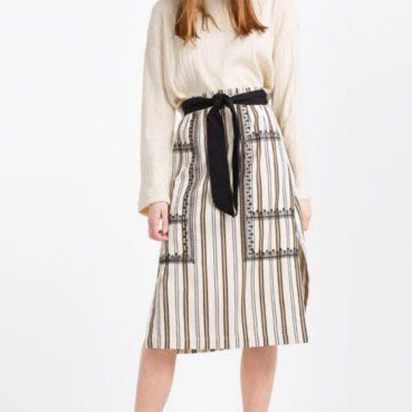 Zara Ecru/Black Embroidered & Striped Cotton Pencil Skirt- Sz. Med - Picture 4 of 12